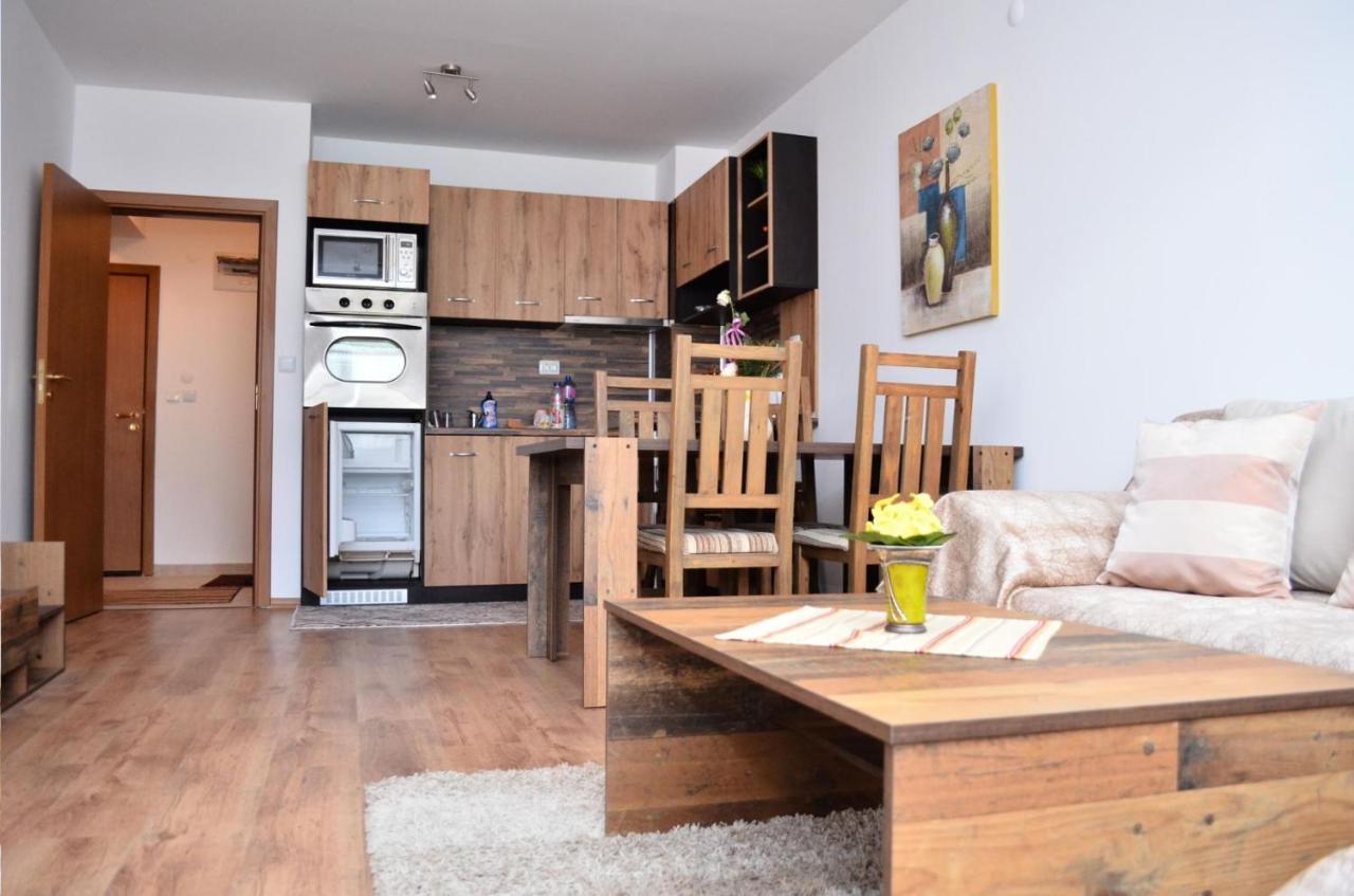 Двустаен Апартамент Горски Кът Банско Apartamento Exterior foto